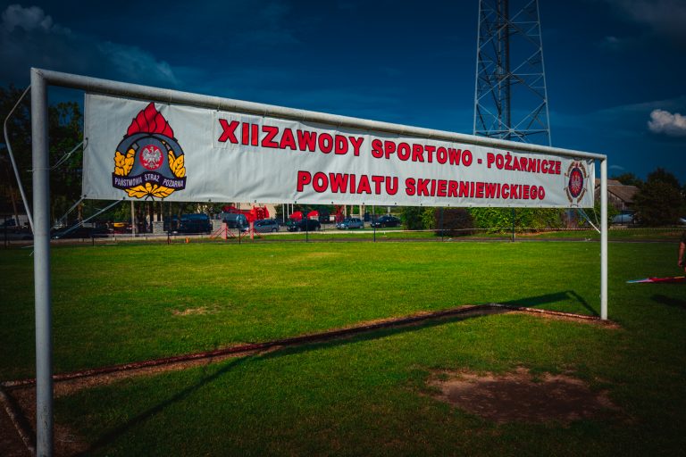 Powiatowe zawody sportowo-pożarnicze w&nbsp;Głuchowie