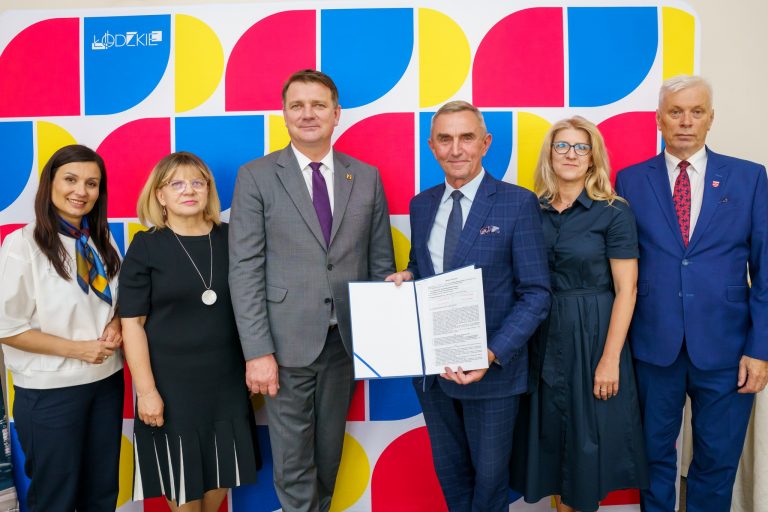 Podpisanie umów z&nbsp;Urzędem Marzałkowskim